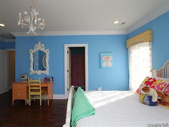 THE LANDINGS AT FAR OAKS - Residential