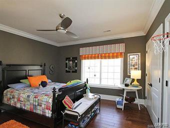 THE LANDINGS AT FAR OAKS - Residential