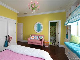 THE LANDINGS AT FAR OAKS - Residential