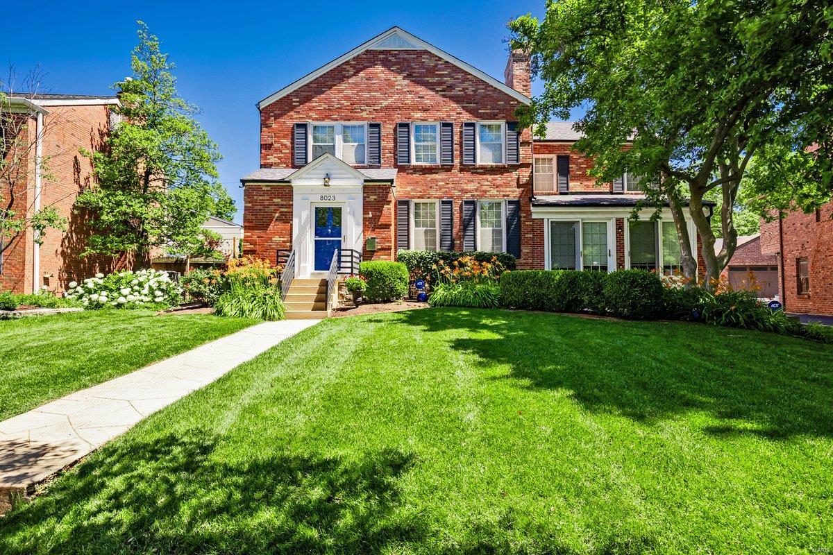 Davis Place - Residential