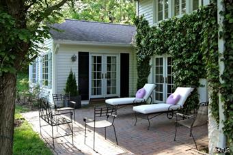 Georgian Acres - Residential