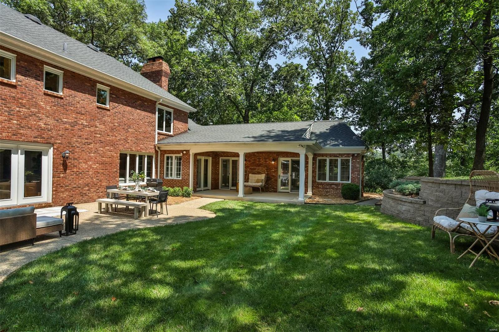 Chesterfield Lakes - Residential