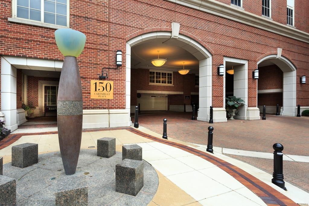 Plaza In Clayton A Condo The - Residential