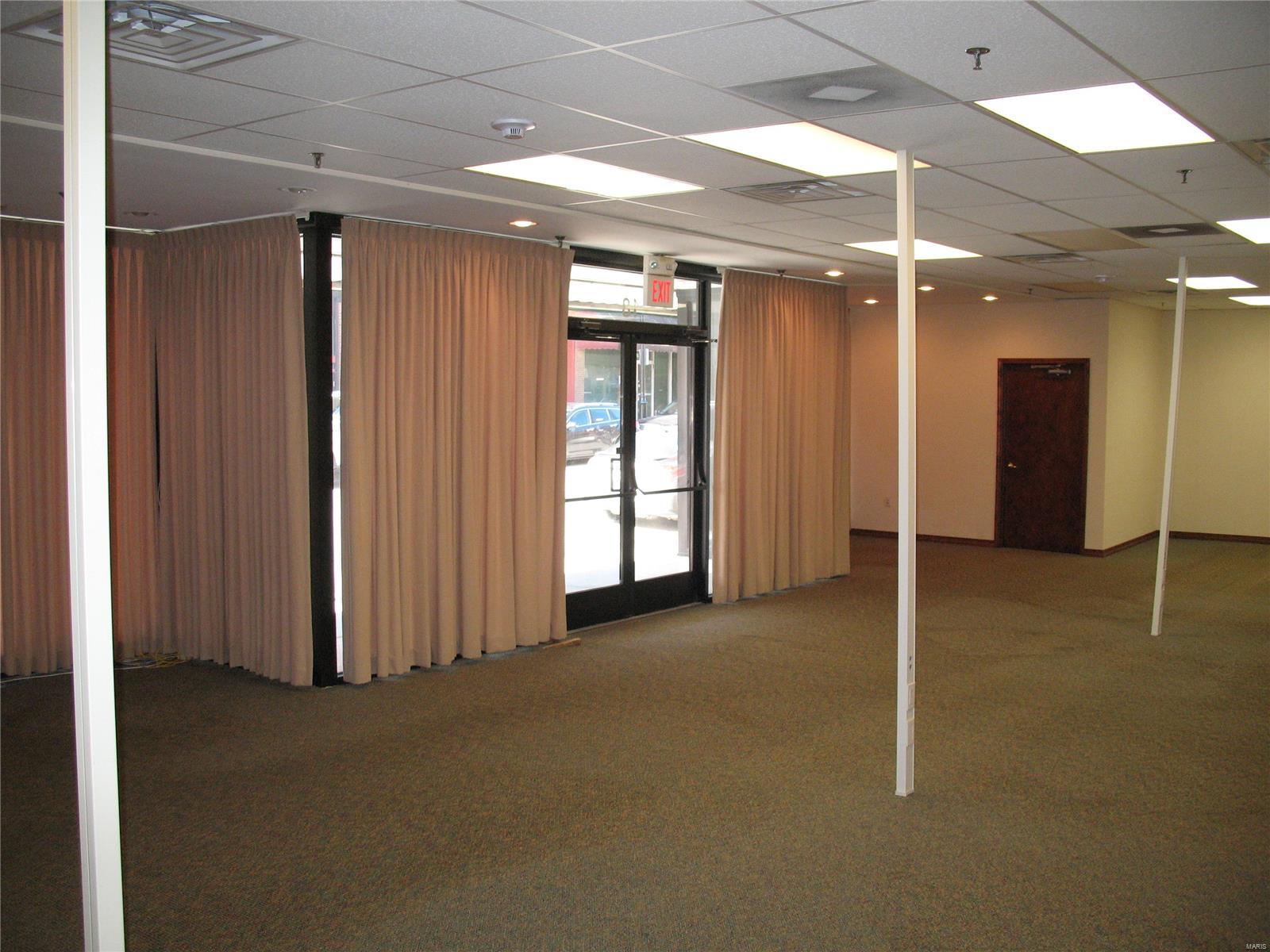0000 - Commercial Sale