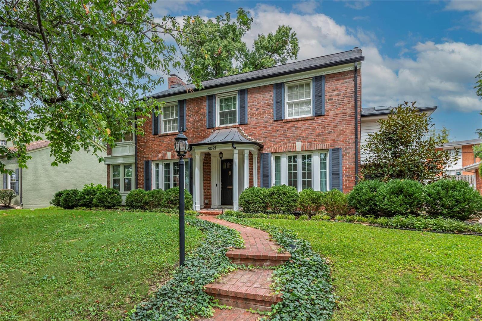 Davis Place - Residential