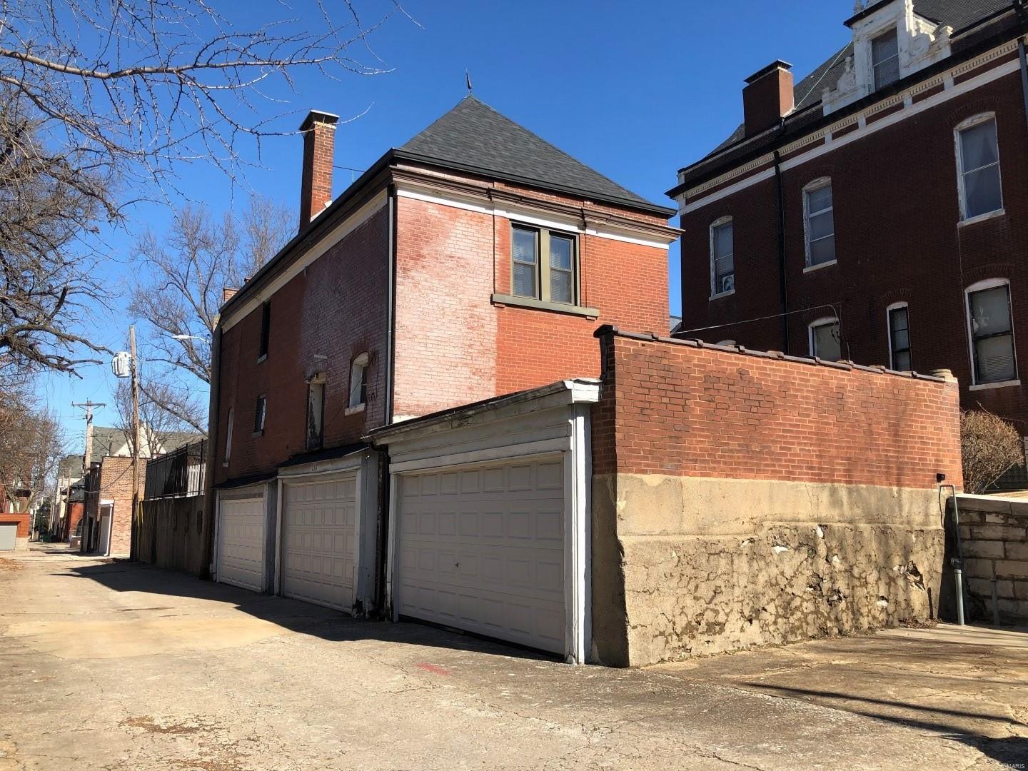 Lafayette Square - Residential
