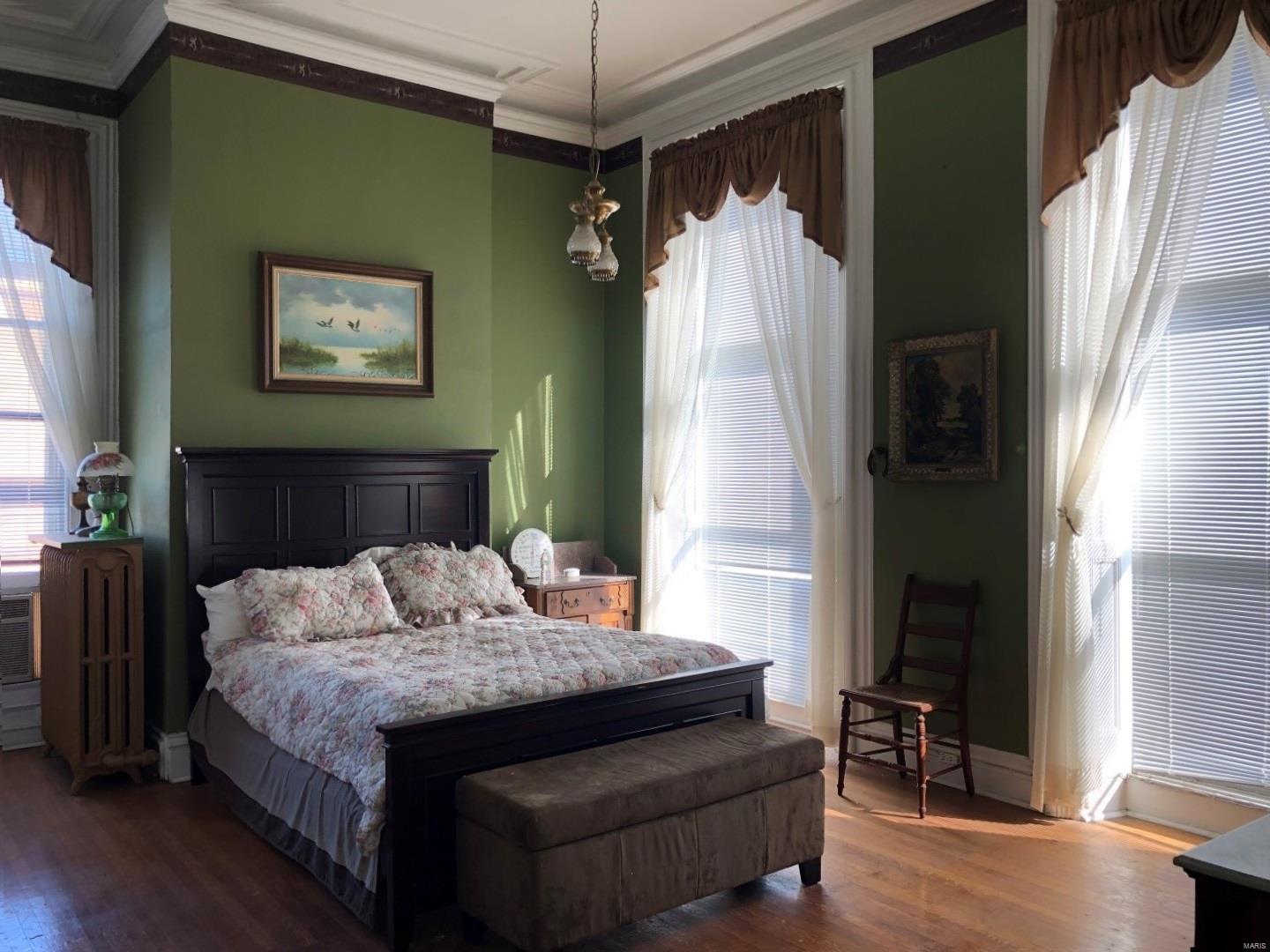 Lafayette Square - Residential