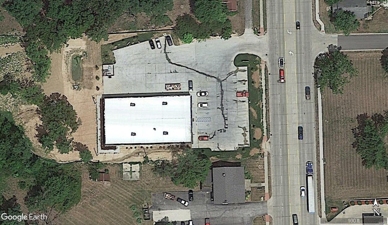 GREAT 1031 EXCHANGE PROPERTY.  RARE BRICK CONSTRUCTION.  HIGH TRAFFIC COUNTS (20k+ vpd).  LOCATED LESS THAN 1/2 MILE FROM I-70!   LOCATED IN THE COUNTY SEAT! Location: City, High Traffic, Rural