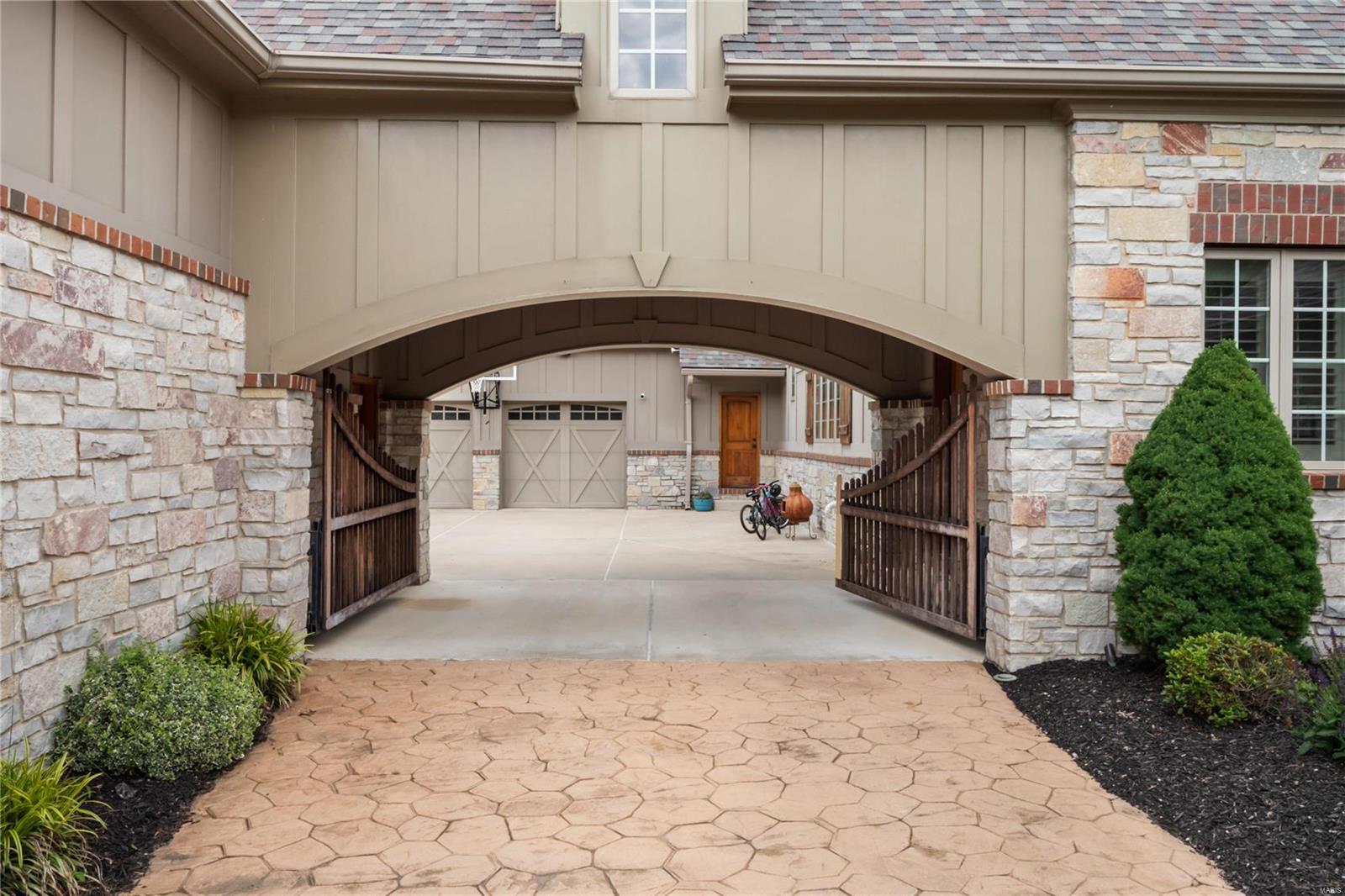 Stone Castle Estates - Residential