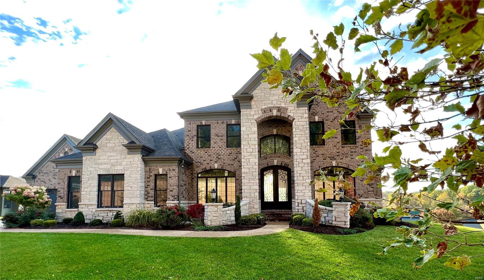 Arbors At Kehrs Mill - Residential