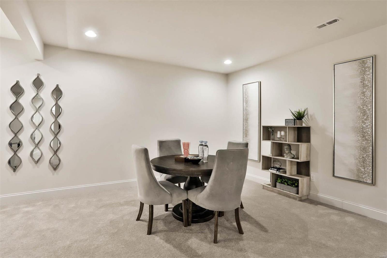 Arbors At Frontenac - Residential