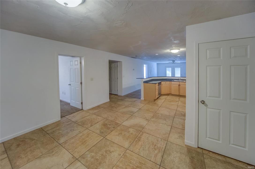 Dunn Meada East 2nd Add - Residential Income