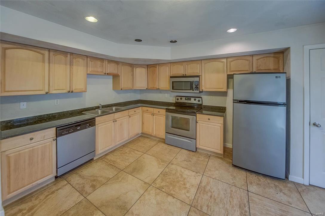 Dunn Meada East 2nd Add - Residential Income