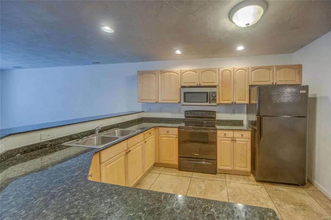 Dunn Meada East 2nd Add - Residential Income