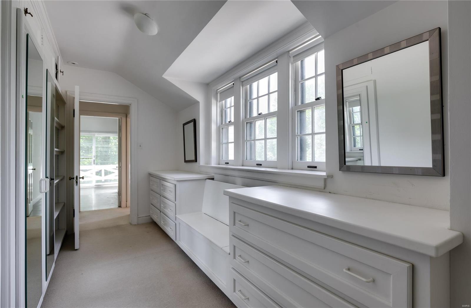 Ladue - Residential