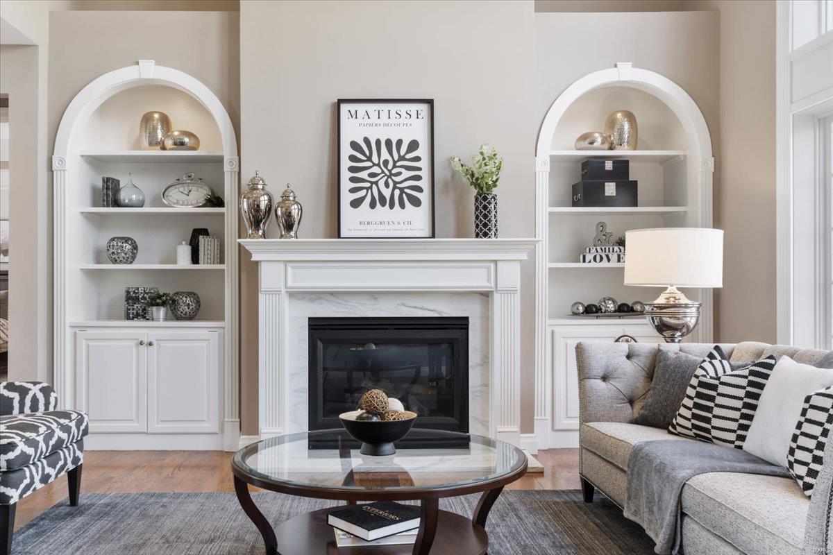 Schoettler Manor - Residential