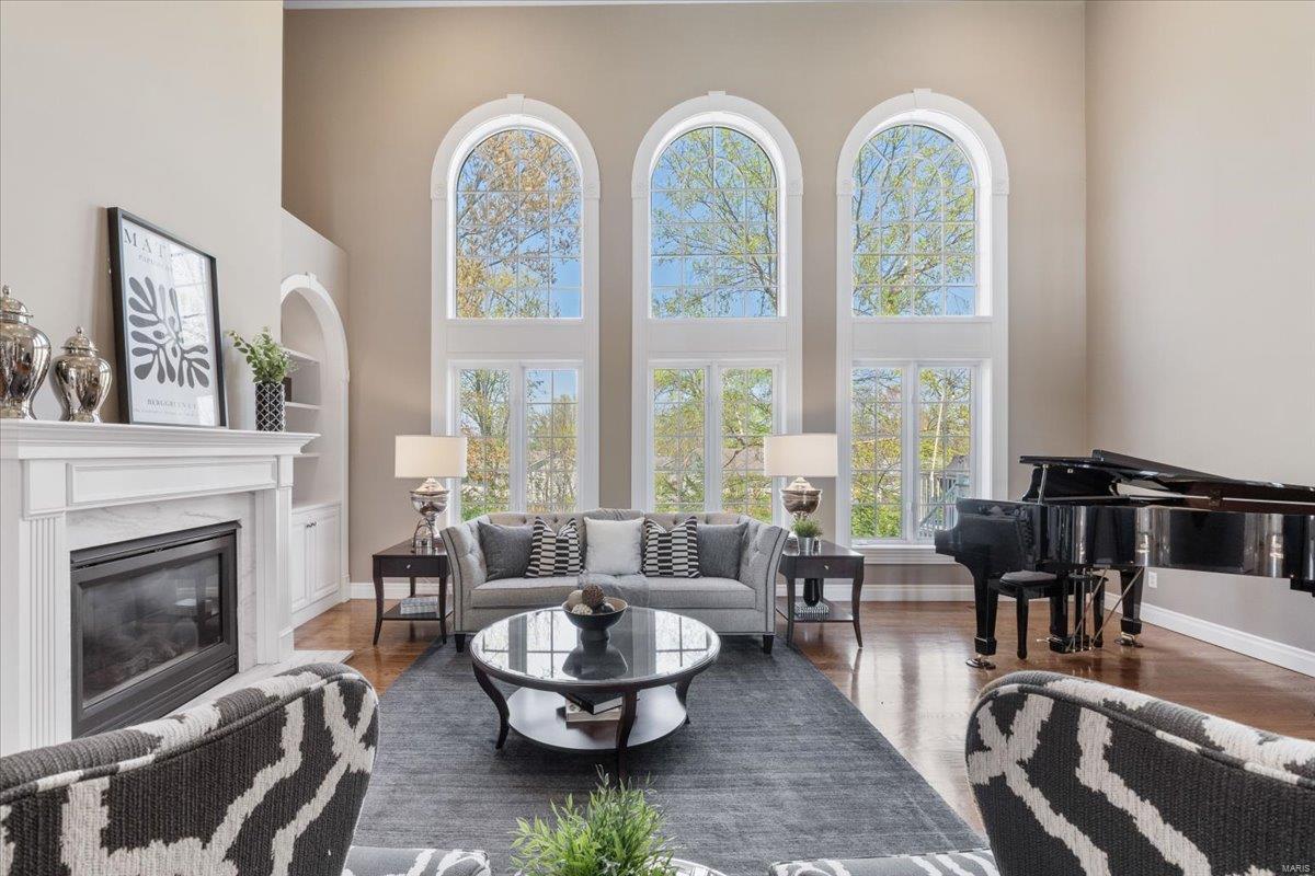 Schoettler Manor - Residential
