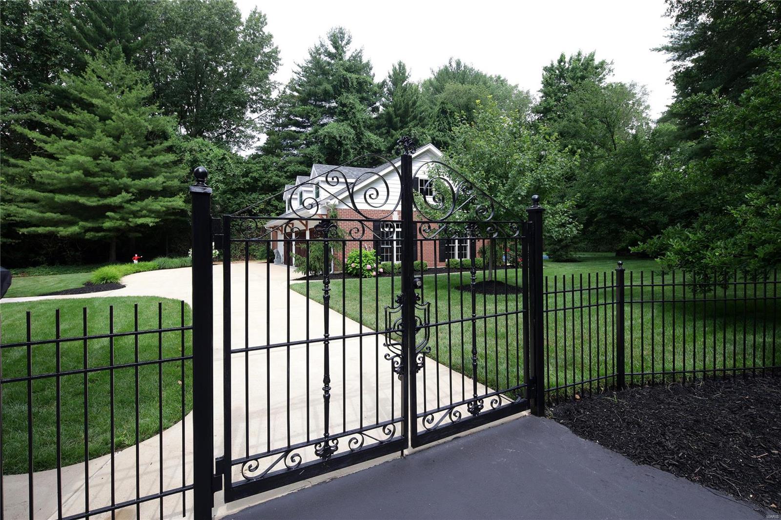 Litzsinger Place - Residential
