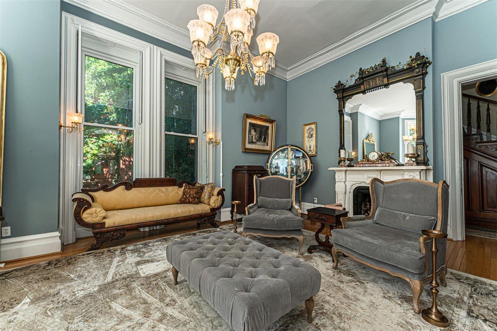 Lafayette Square - Residential