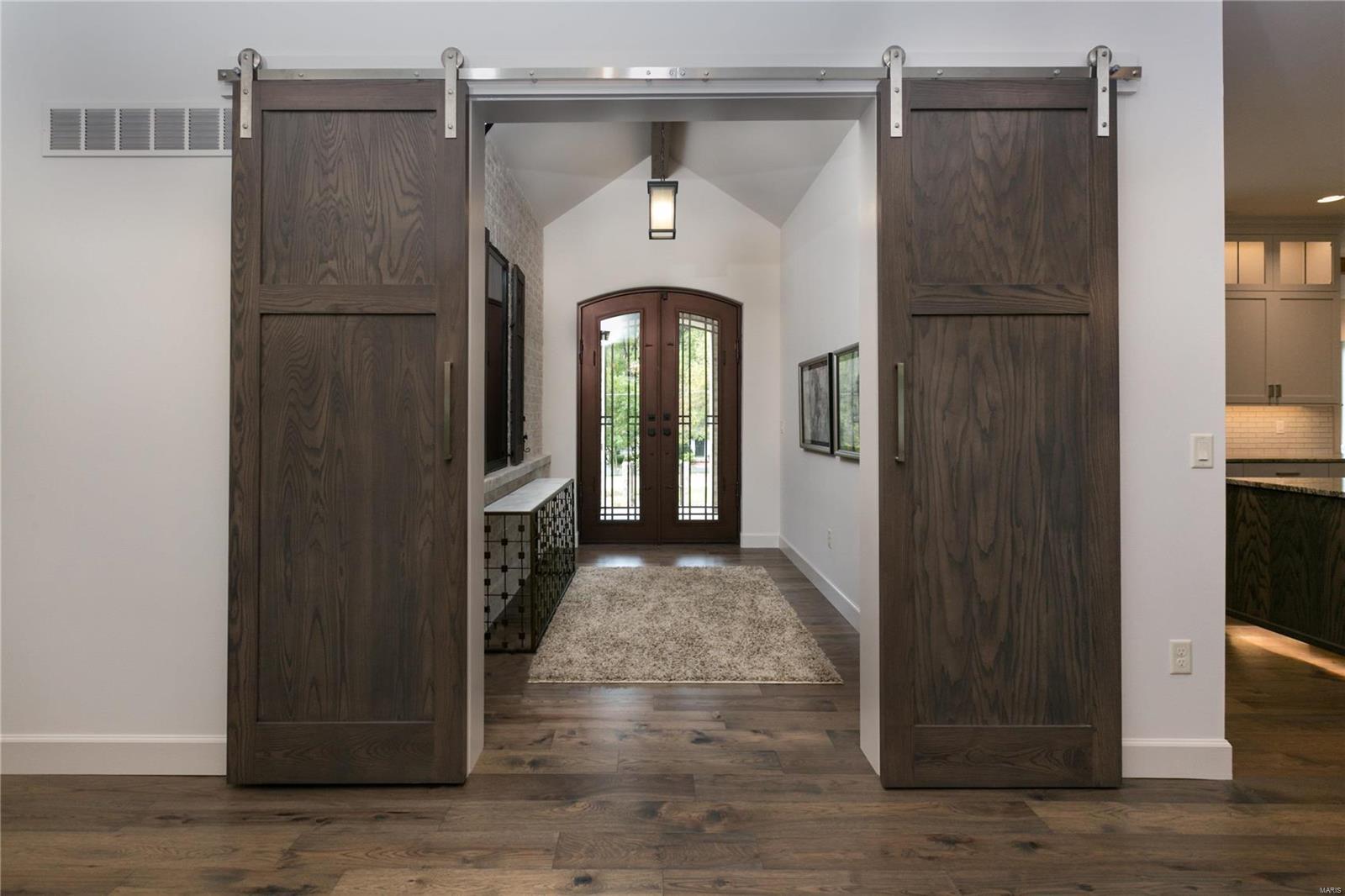 Conway Manor Two - Residential