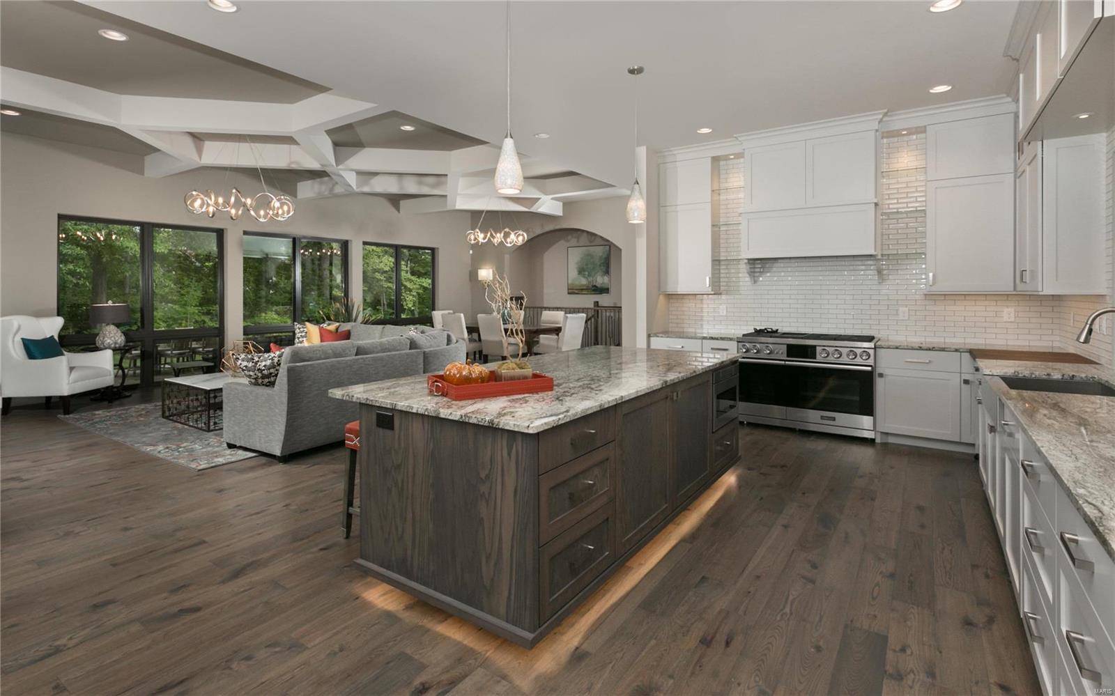 Conway Manor Two - Residential
