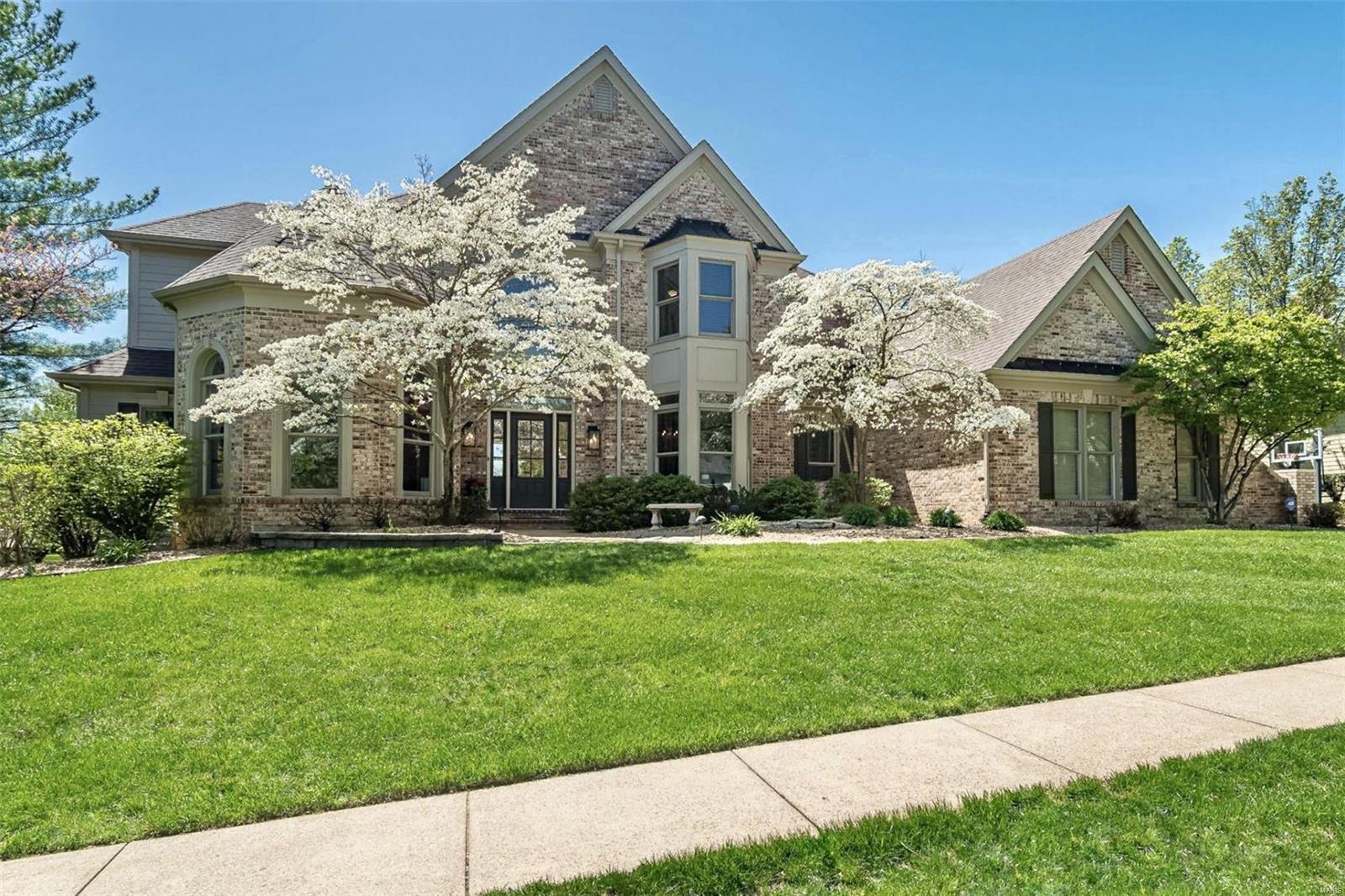 1.5 Story 5 BEDS/4 FULL + 2 HALF BATHS in Pine Creek.
Beautifully renovated. Extensive millwork including wainscoting, encased doorways, crown
& more. Vaulted beamed office, formal dining, 2 story entry w/iron spindled T-staircase. 2
story great room w/wood-burning marble surround fireplace & wet bar. Gourmet kitchen
boasts ceiling height custom cabinets, reclaimed hood, stainless appliances, 5 burner gas
cooktop & double convection wall oven, huge island & granite. Vaulted beamed breakfast
& hearth room with french doors & stacked stone gas fireplace. 1st flr laundry. Main
Floor Master with HIS/HERS walk in closets, & bath w/stand alone tub & double quartz
vanity with stunning backsplash. Upper Level includes 3 beds w/WALK IN CLOSETS, 1 onsuite & 1 Jack-n-Jill bath. WALKOUT LL includes large family rm and rec rm, exercise rm,
1/2 BATH, FULL 2nd KITCHEN, MIL SUITE W/FULL BATH & LAUNDRY. Multi level deck
w/pergola overlooks level back yard. Newer HVAC, hot water htrs & windows