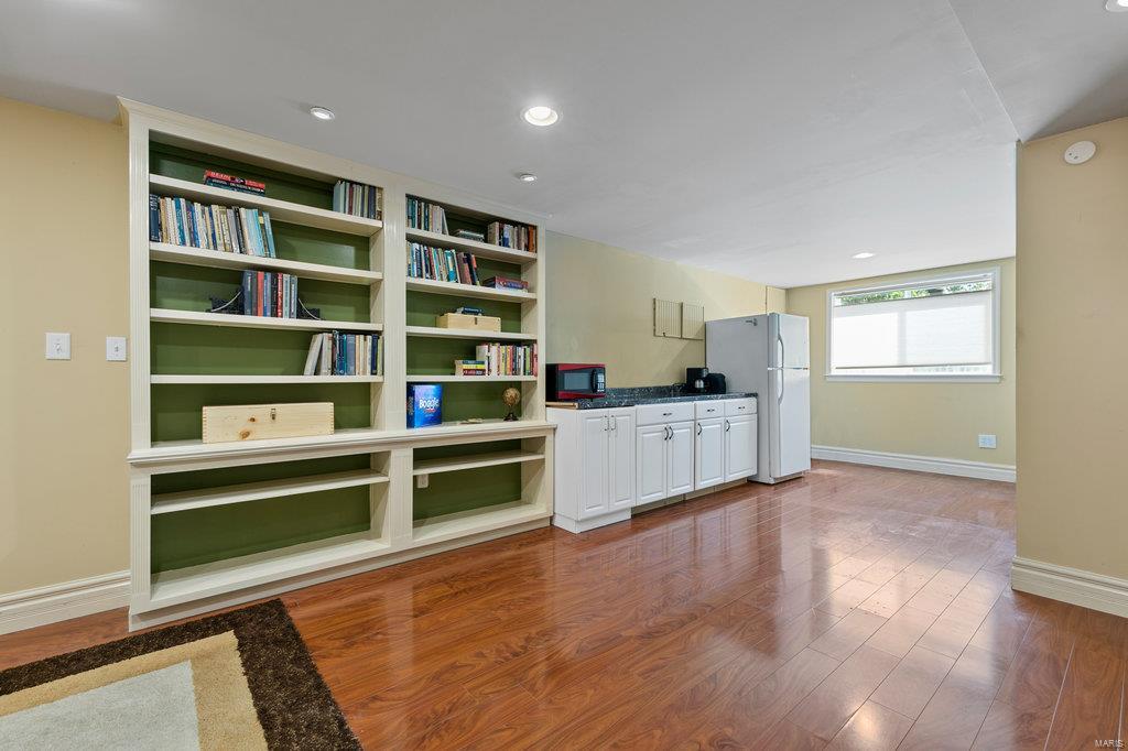 Ladue - Residential