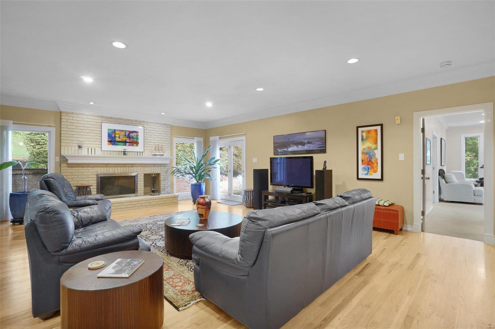 Mckenna Pacland Lake - Residential