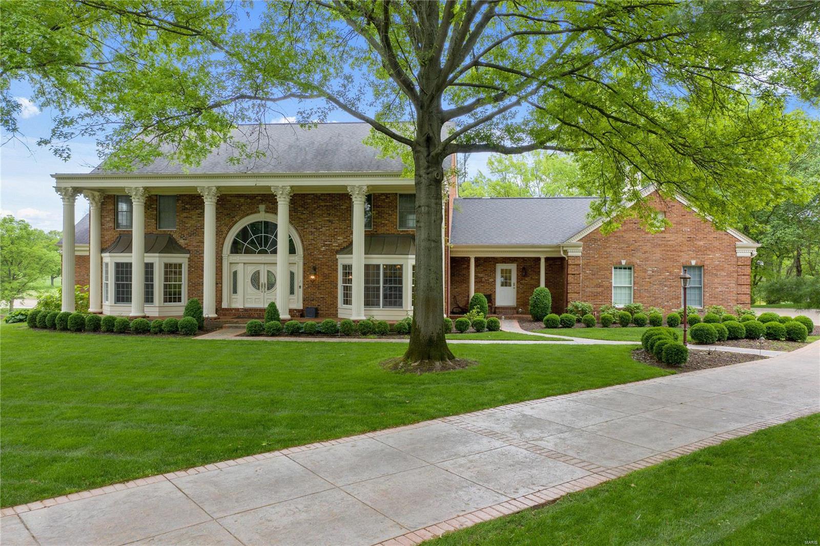Stately brick home on a cul de sac backs to the 17th tee box at Bellerive Country Club. The view from the private pool, spa, and patio is fabulous, overlooking a lake & down the 16th green. This home was gut renovated and the finishes and moldings are top of the line! Wide doorways, 9 ft ceilings main floor, lots of natural light. High end kitchen includes Wolf gas cooktop with pot filler, dbl Wolf wall ovens, SubZero refrig and Asko dishwasher. Large center island w breakfst bar, & second sink. Breakfast area. Kitchen opens to the wonderful large family rm w fireplc & mounted flat screen TV. Fam rm & kitchen lead out to patio, pool, inground spa, built-in firepit and pergola with awesome view of the golf course. Main flr office/den which has full bath cld be 5th BR. Laundry, mud area and amazing butler's pantry with 68 x 30 SubZero wine cooler. 3 BR suites on 2nd flr incl handsome master ste. Beautifully finished LL w media room, rec rm, exercise rm, wet bar, 2 baths, and BR. 3 c gar. Additional Rooms: Mud Room