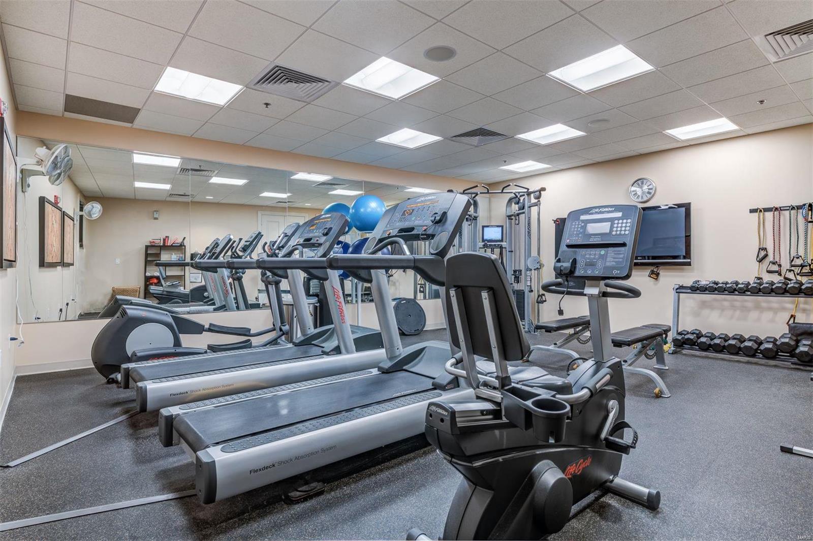 Crescent Condo - Residential