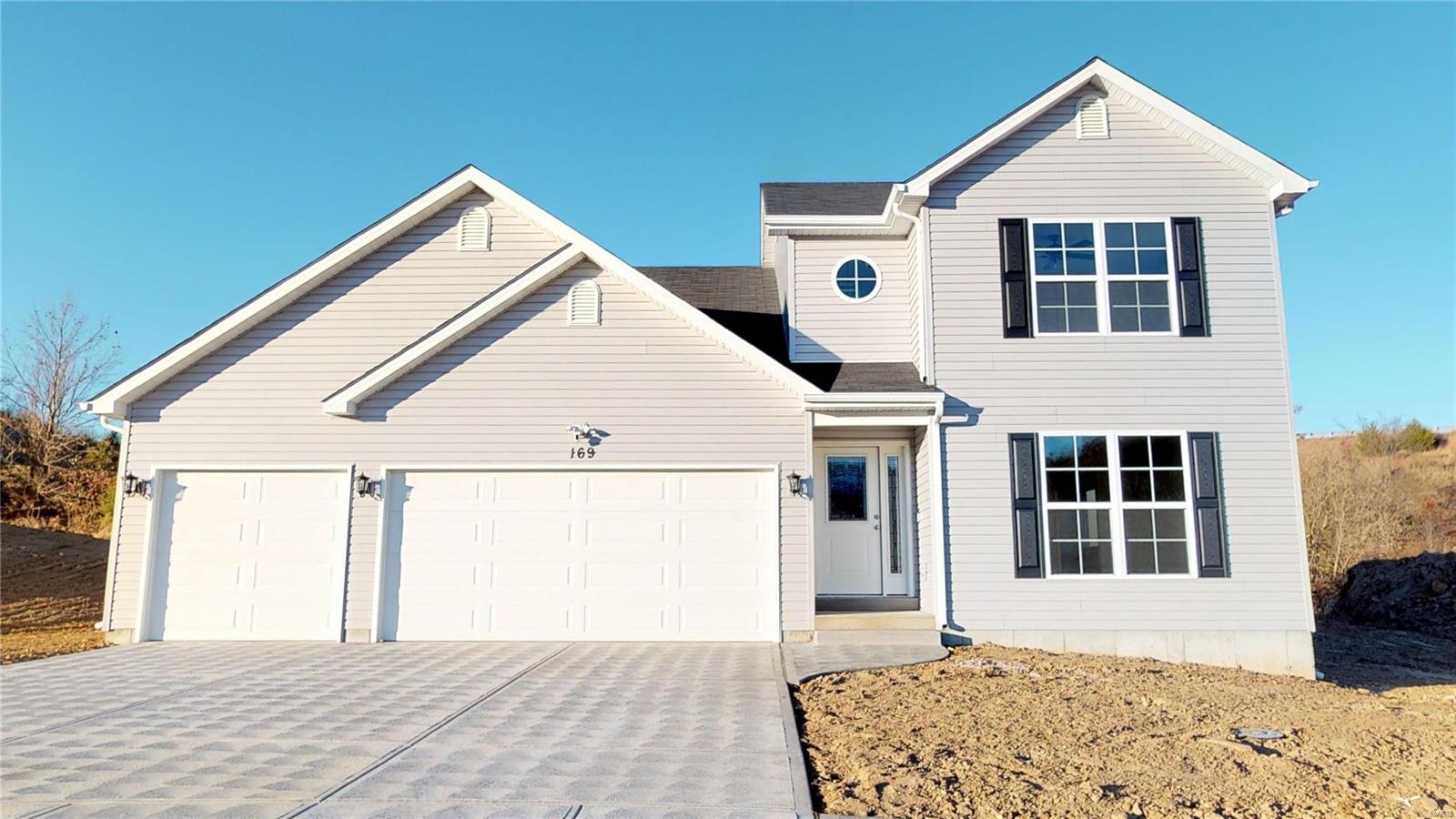 CLAIBORNE, TO BE BUILT - 4 bed / 2.5 bath 1.5 story.  Huge master suite.  Many options to choose from. Hurry to choose your lot today. Many lots back to common ground or other large lots or tracts of land.  Many walkout and many level lots. Lots of quality STANDARD FEATURES such as Architectural Shingles, Stainless Steel Appliances, 6lb Rebond padding, Painted Trim, Covered Facia and Soffits, Grids in Front Windows, Panel Door options to choose from, Sodded Entire Yards where disturbed, Boundary Survey by builder, plus much more.   Price shown is base price. Photo is similar home & may show optional features.