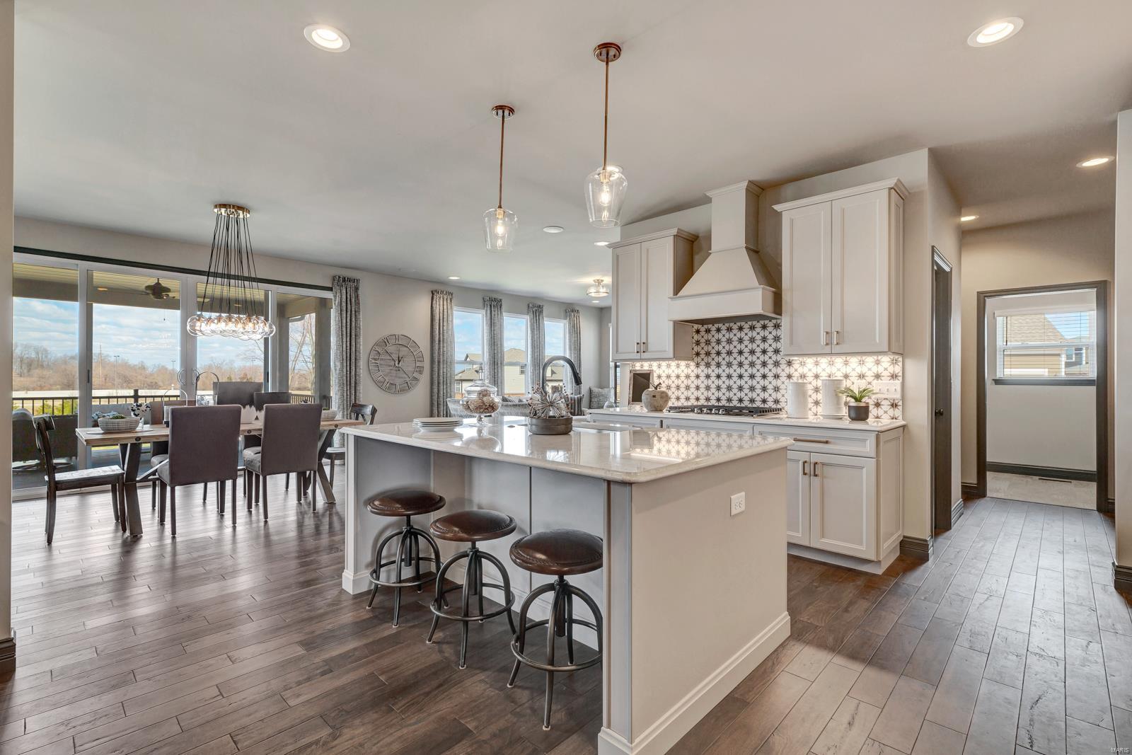 Bur Oaks - Residential