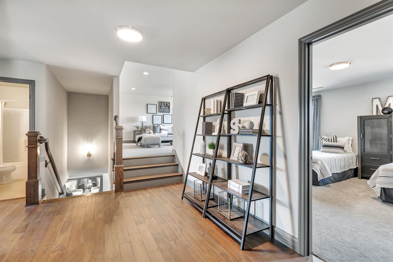 Bur Oaks - Residential