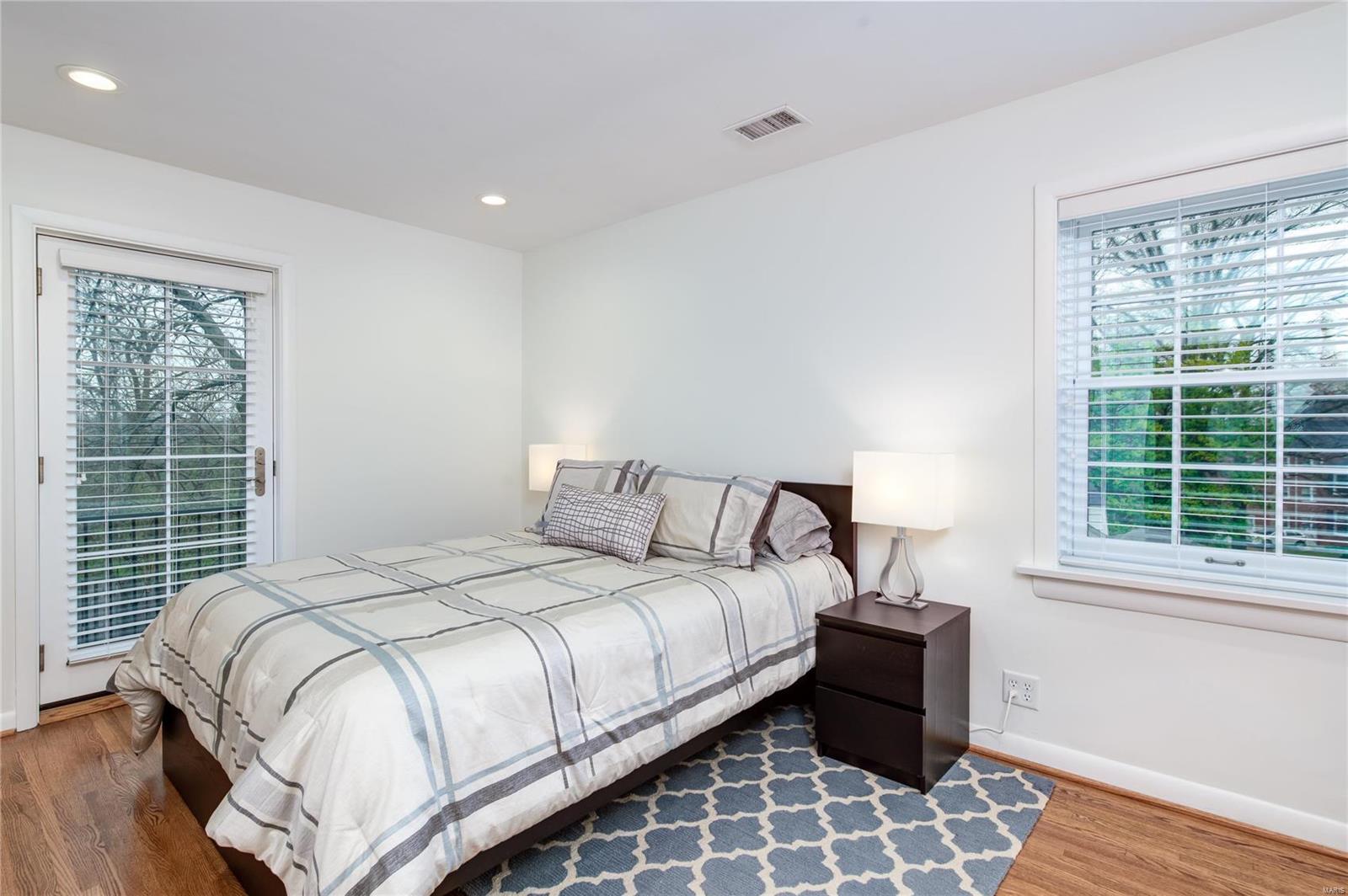 Davis Place - Residential