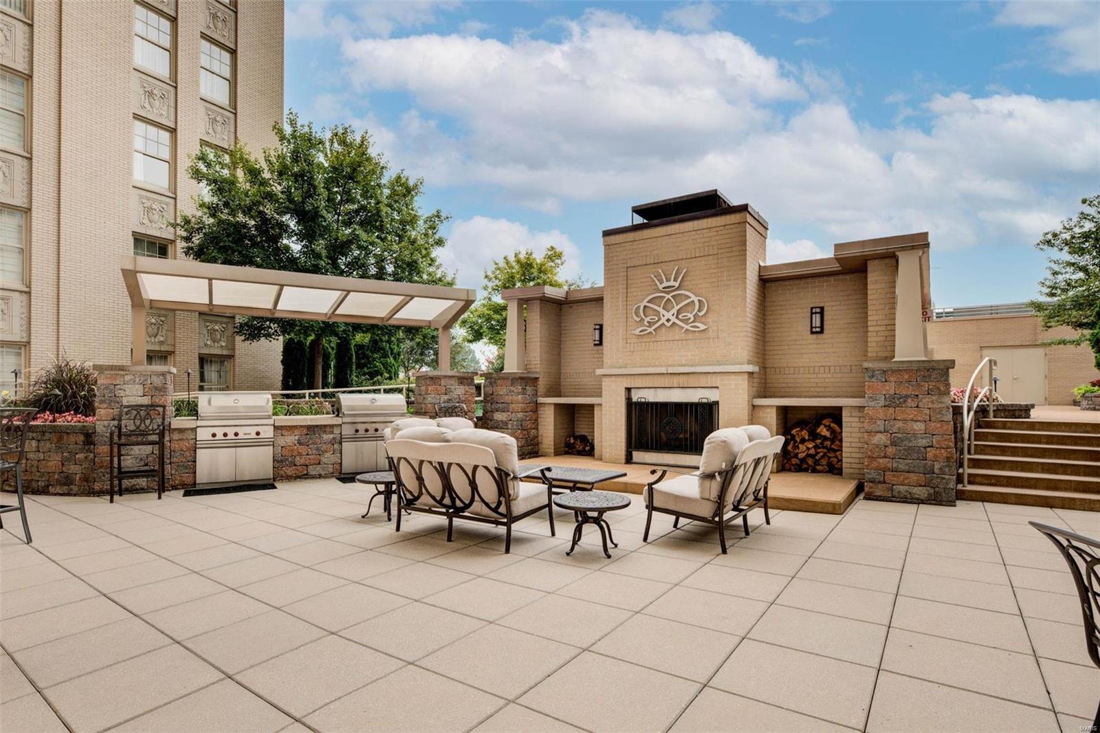 Residences at the Park Plaza - Residential