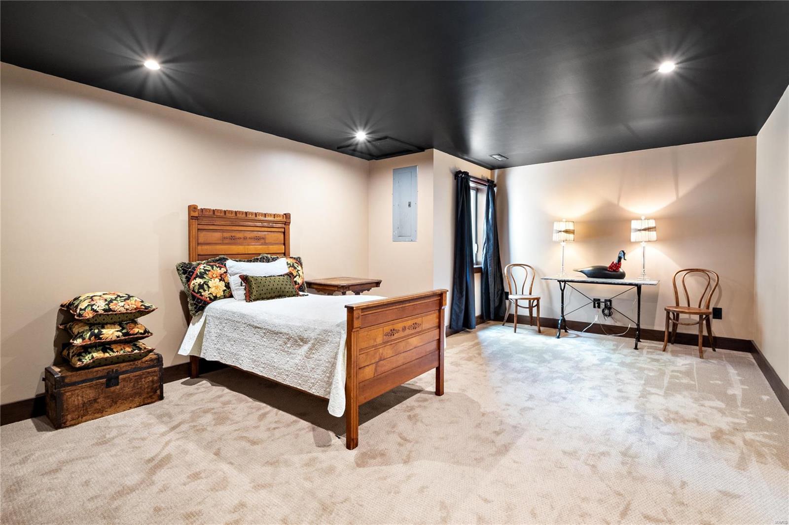 Stonebrooke - Residential