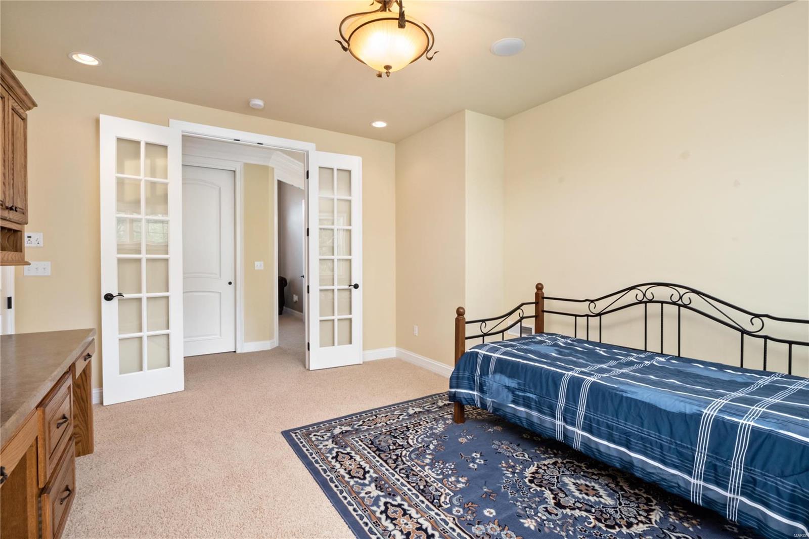 Estates at Far Oaks - Residential
