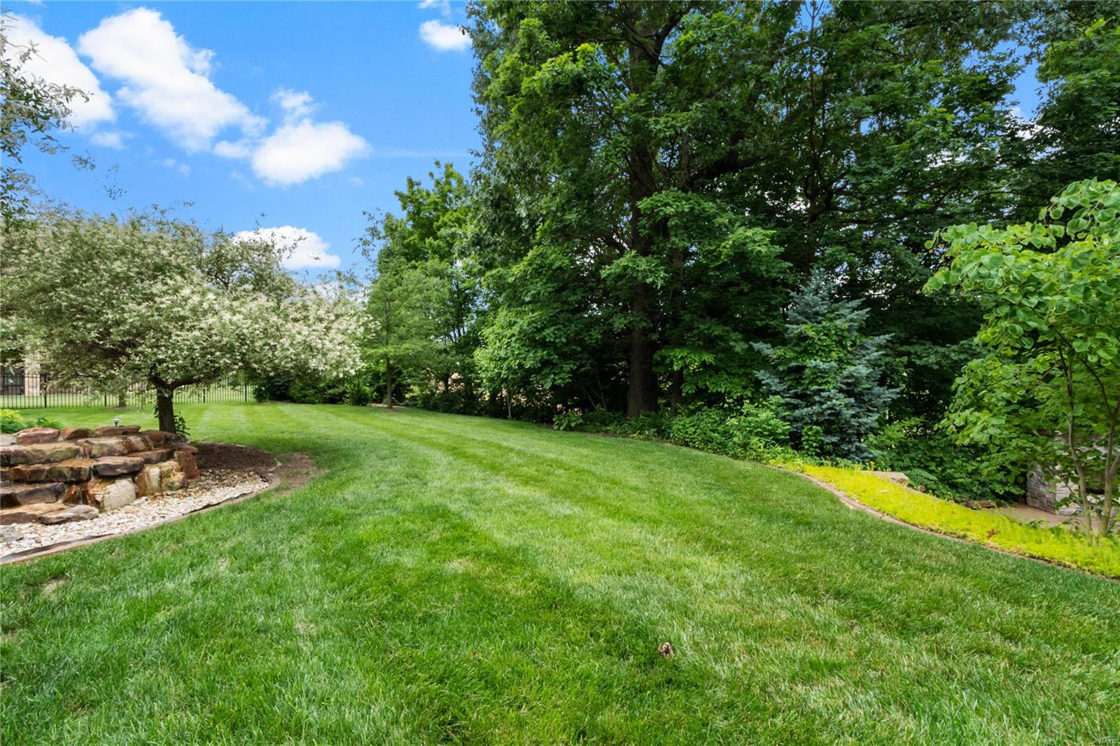 Estates at Far Oaks - Residential