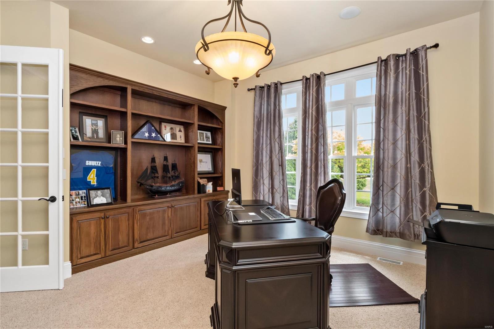 Estates at Far Oaks - Residential