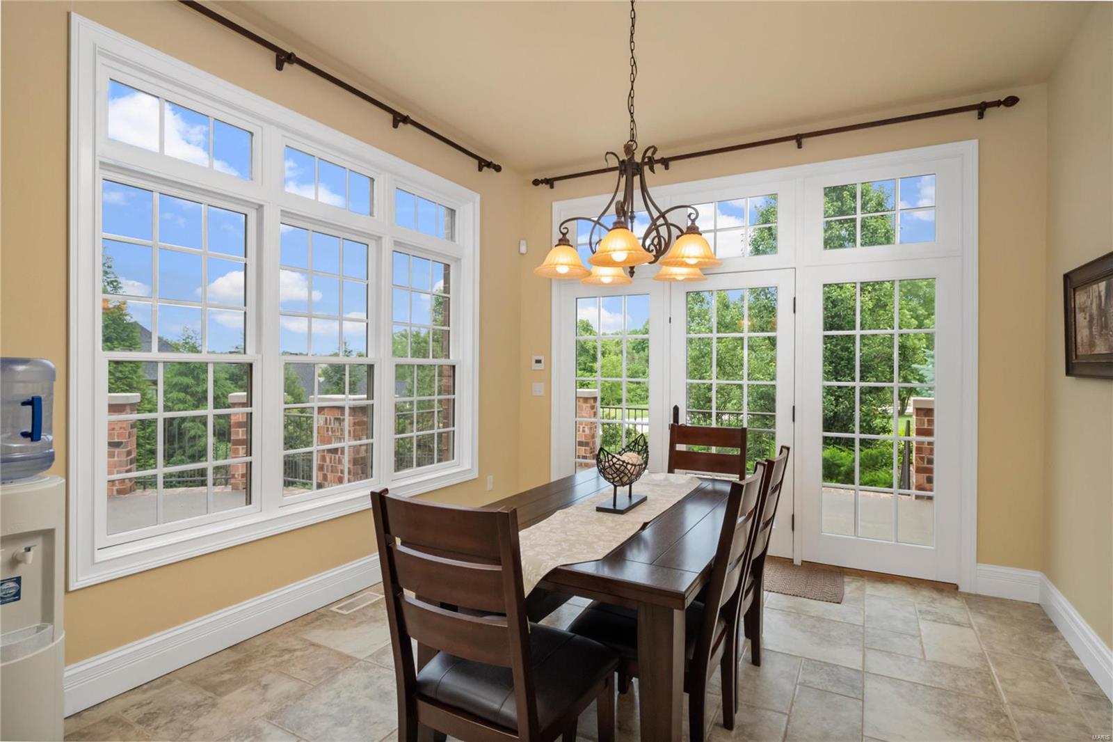 Estates at Far Oaks - Residential