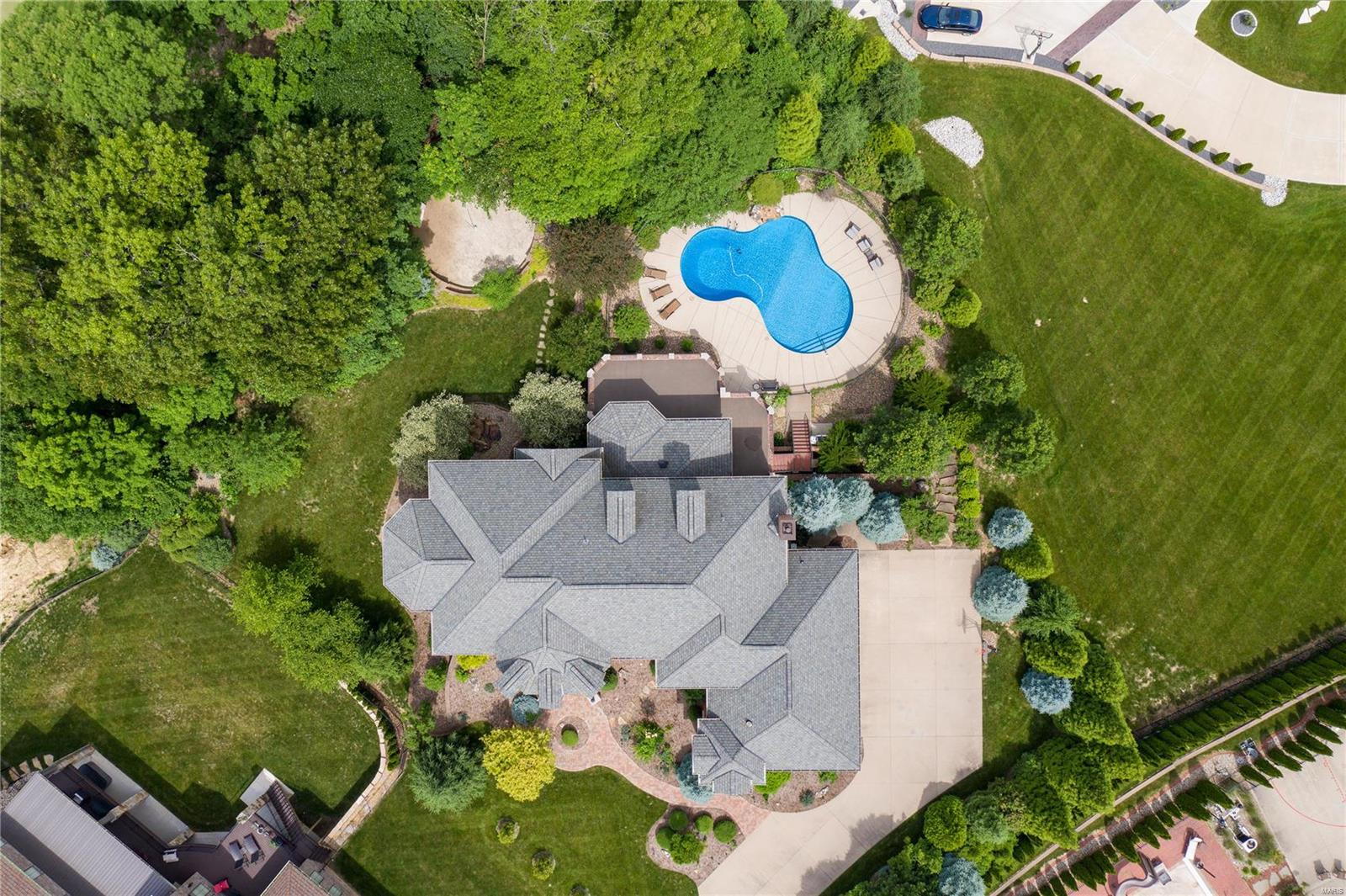 Estates at Far Oaks - Residential