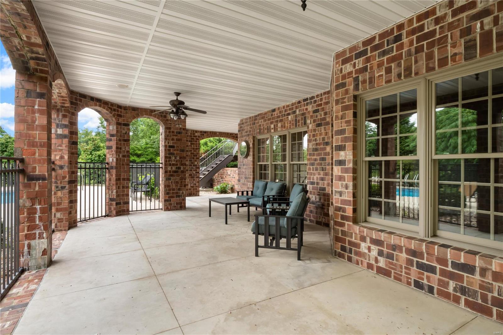 Estates at Far Oaks - Residential
