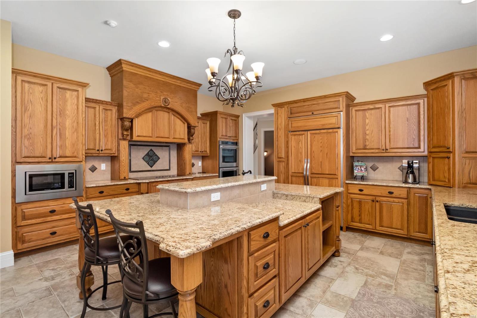 Estates at Far Oaks - Residential