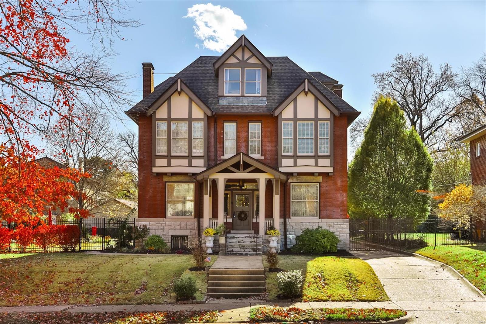 Nestled in prestigious Compton Heights, this 1905 home stands as one of only 200 residences in a neighborhood renowned for its wide setbacks, curving streets, and timeless architecture. This light-filled 6-bd, 3-bth, 3-story home embodies sophistication. Wood floors, tall ceilings, and intricate moldings reveal the home’s rich heritage, with unique touches including a lighted newel post. Chef’s Kitchen boasts custom cabinetry, Wolf range and induction, Miele fridge, quartz counters, Butler’s pantry, bar, and a convenient half bath. Four bedrooms grace the upstairs, complemented by a custom Marble vanity full bath. Third floor offers 2nd primary OR 2nd Family room, Updated bath with original clawfoot tub, additional bedroom, cedar closet, and an Exercise room. Outside, indulge in the heated POOL surrounded by lush perennial gardens and expansive patio areas for effortless entertaining or relaxation. Gated drive leads to 3-car garage, complete this exquisite property. MUST SEE THIS HOME!