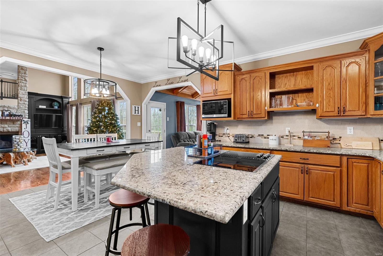 Summit Estates - Residential