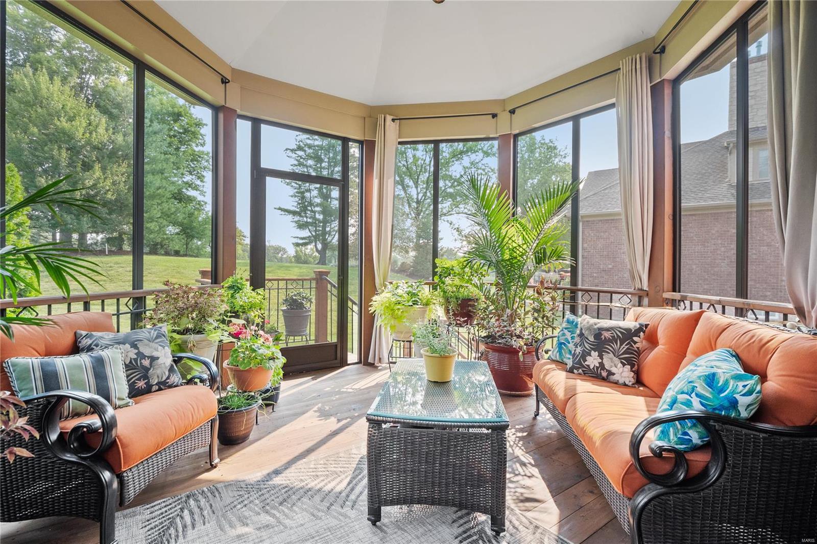 The Villas At Meadowbrook - Residential
