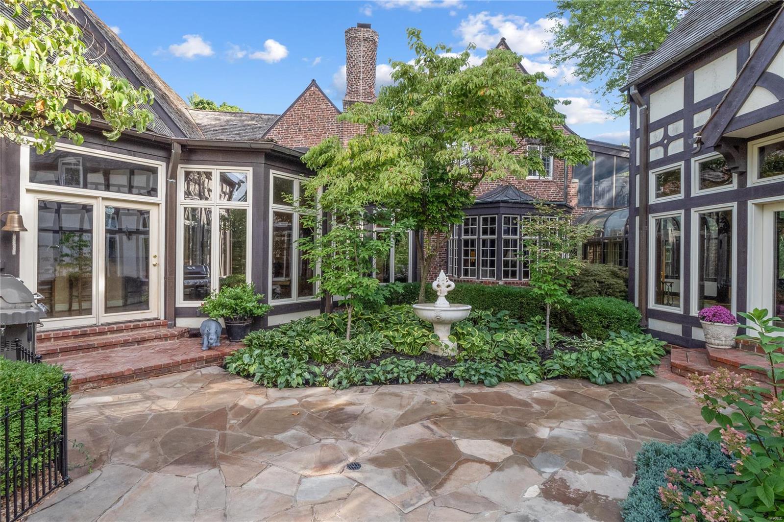 Ladue - Residential