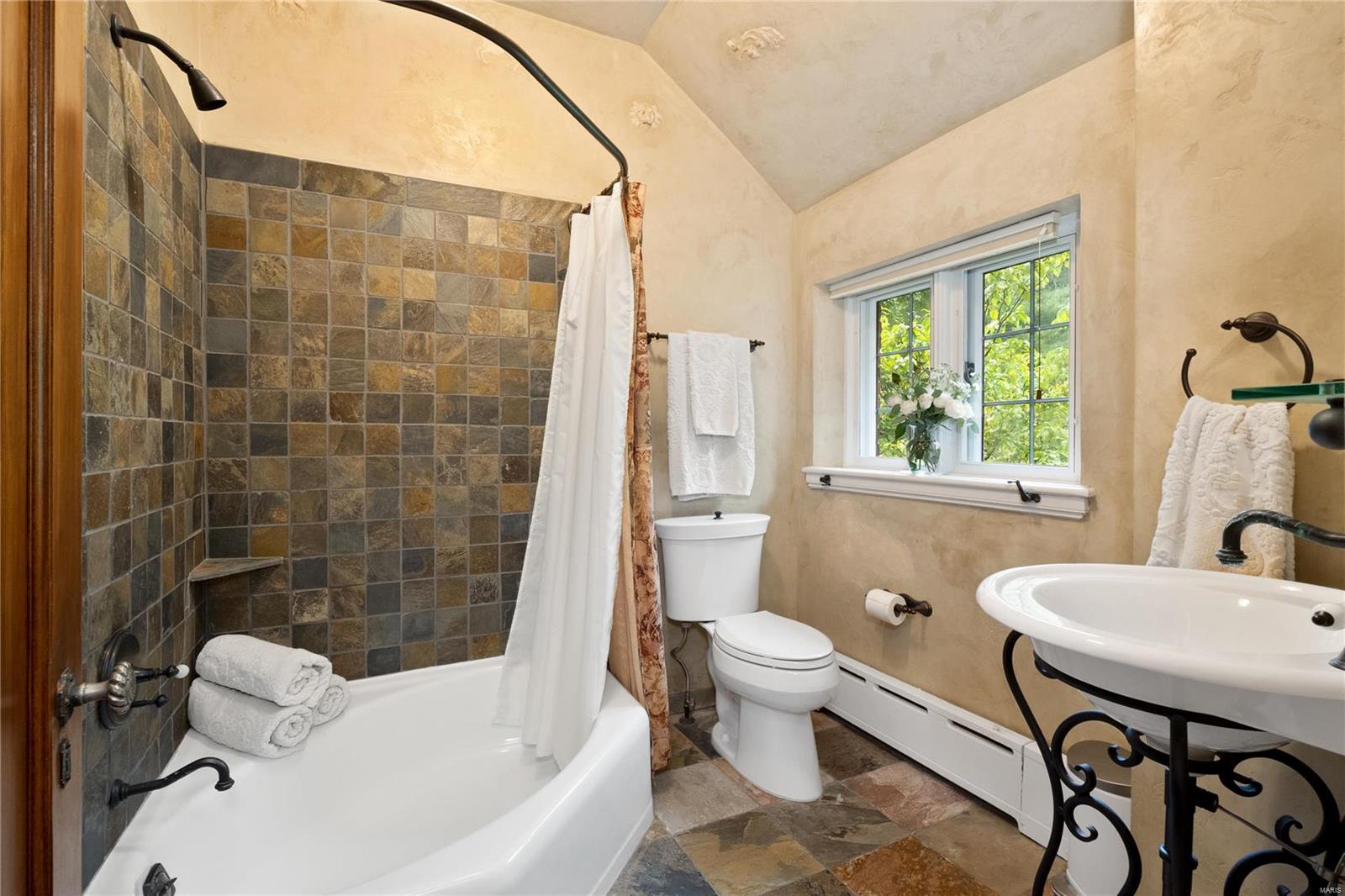 Ladue - Residential
