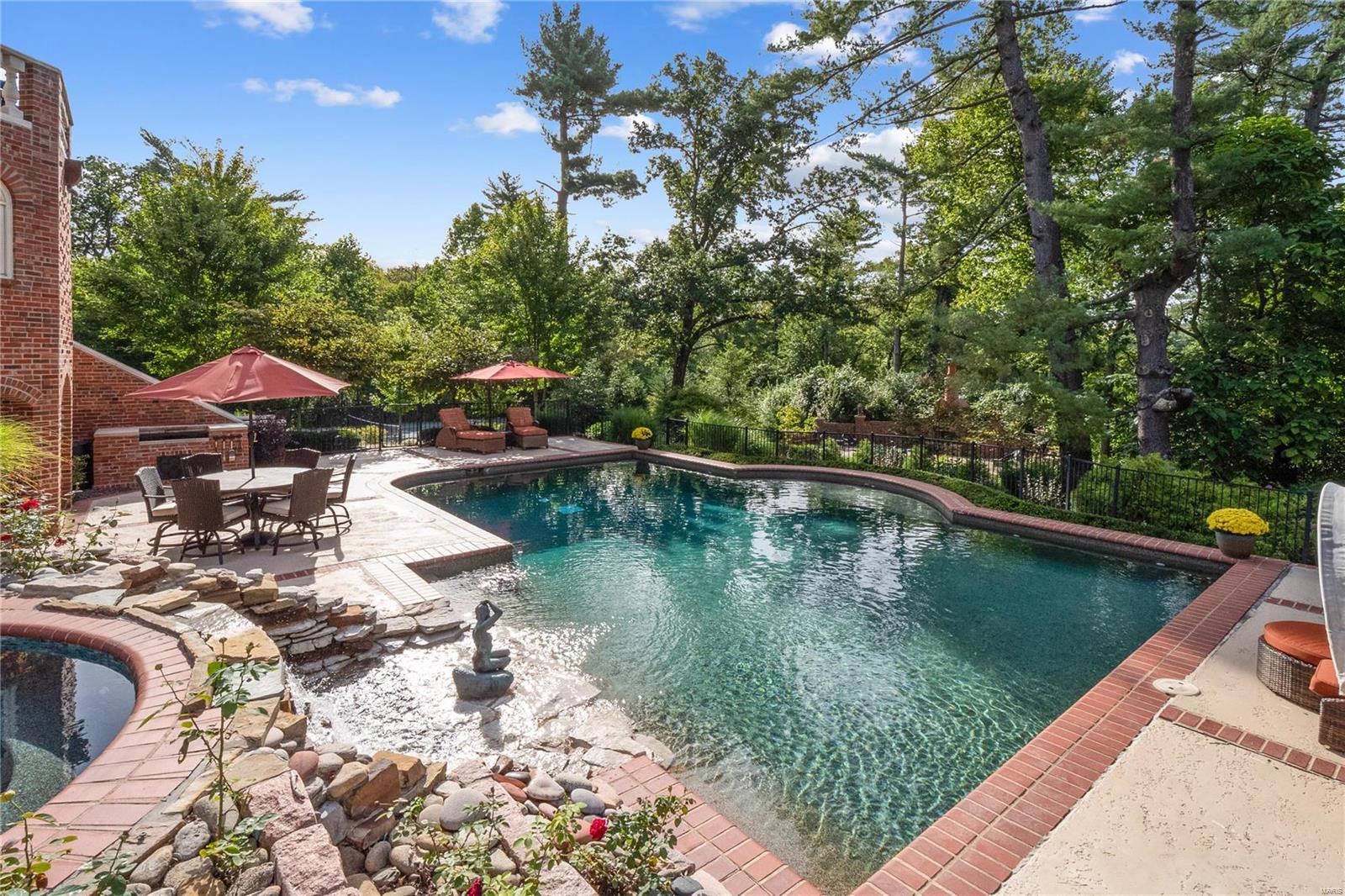 Ladue - Residential