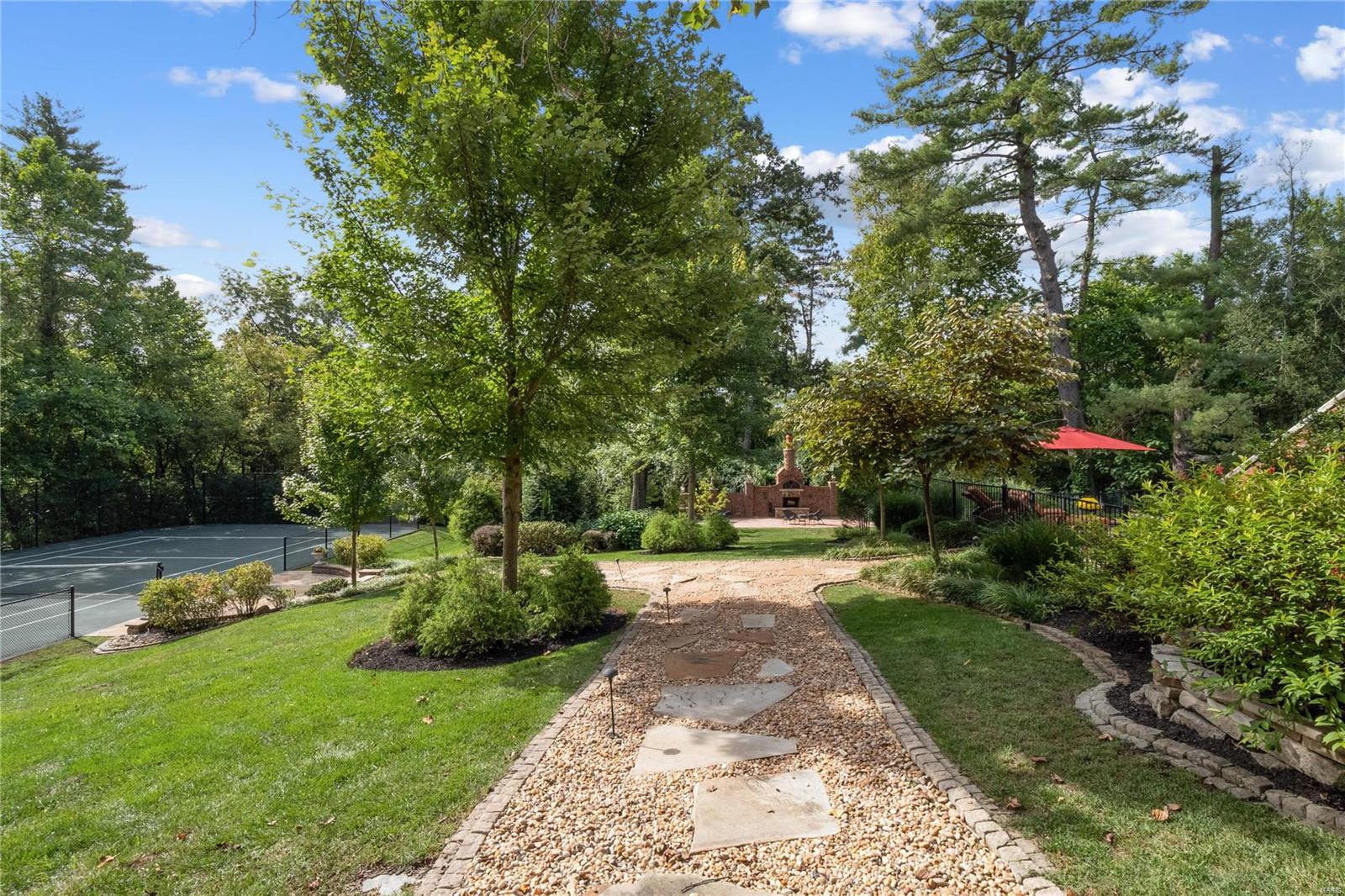 Ladue - Residential